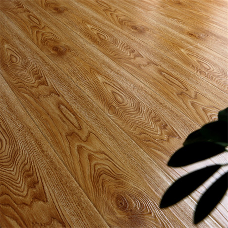 客厅卧室 耐磨 复合木欧风浮雕地板